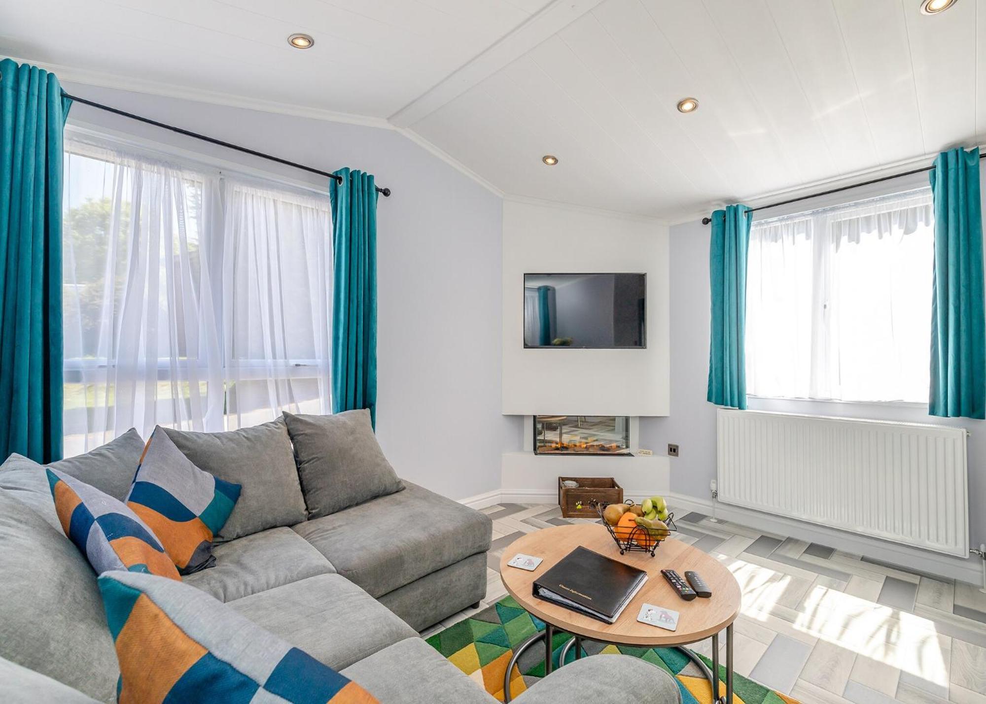 Longnor Wood Holiday Park Luaran gambar