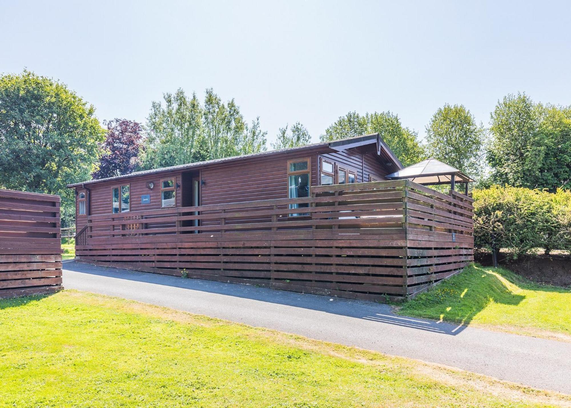 Longnor Wood Holiday Park Luaran gambar